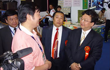 陜西省委常委、宣傳部長景俊海聽取袁曉峰工作匯報