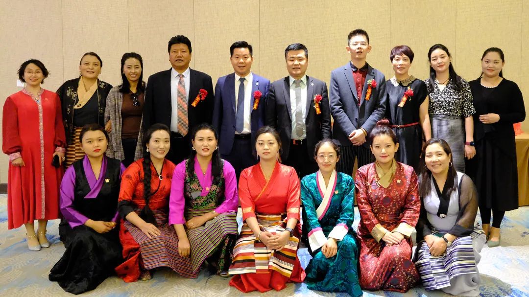 公益進(jìn)藏！三八婦樂“中國生殖健康服務(wù)工程—蝴蝶計(jì)劃”公益講座首次走進(jìn)西藏